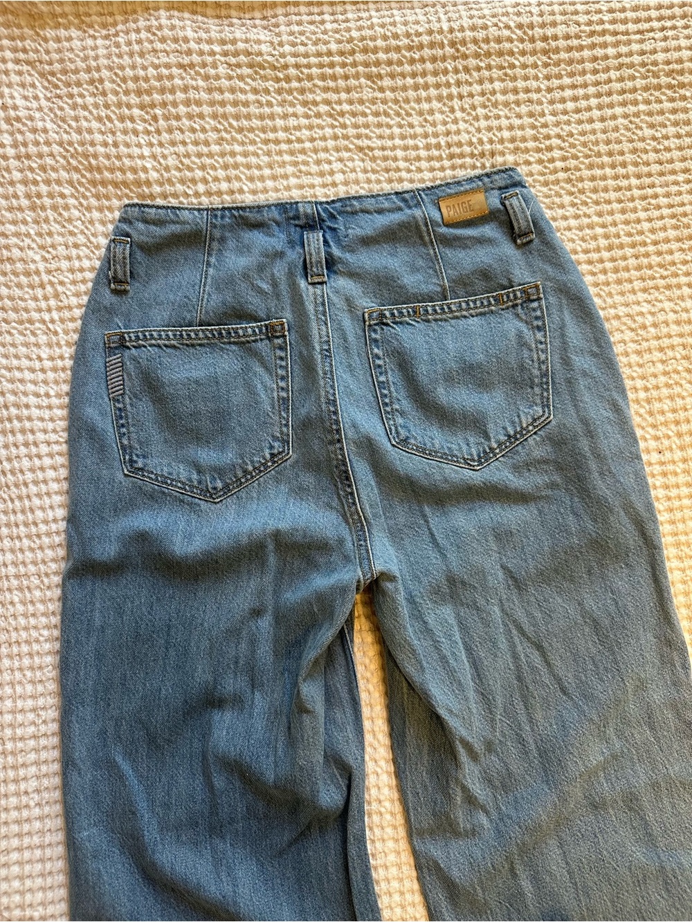 PAIGE Women’s - Zoey 31" Wide Leg Jean - Picture 3 of 5